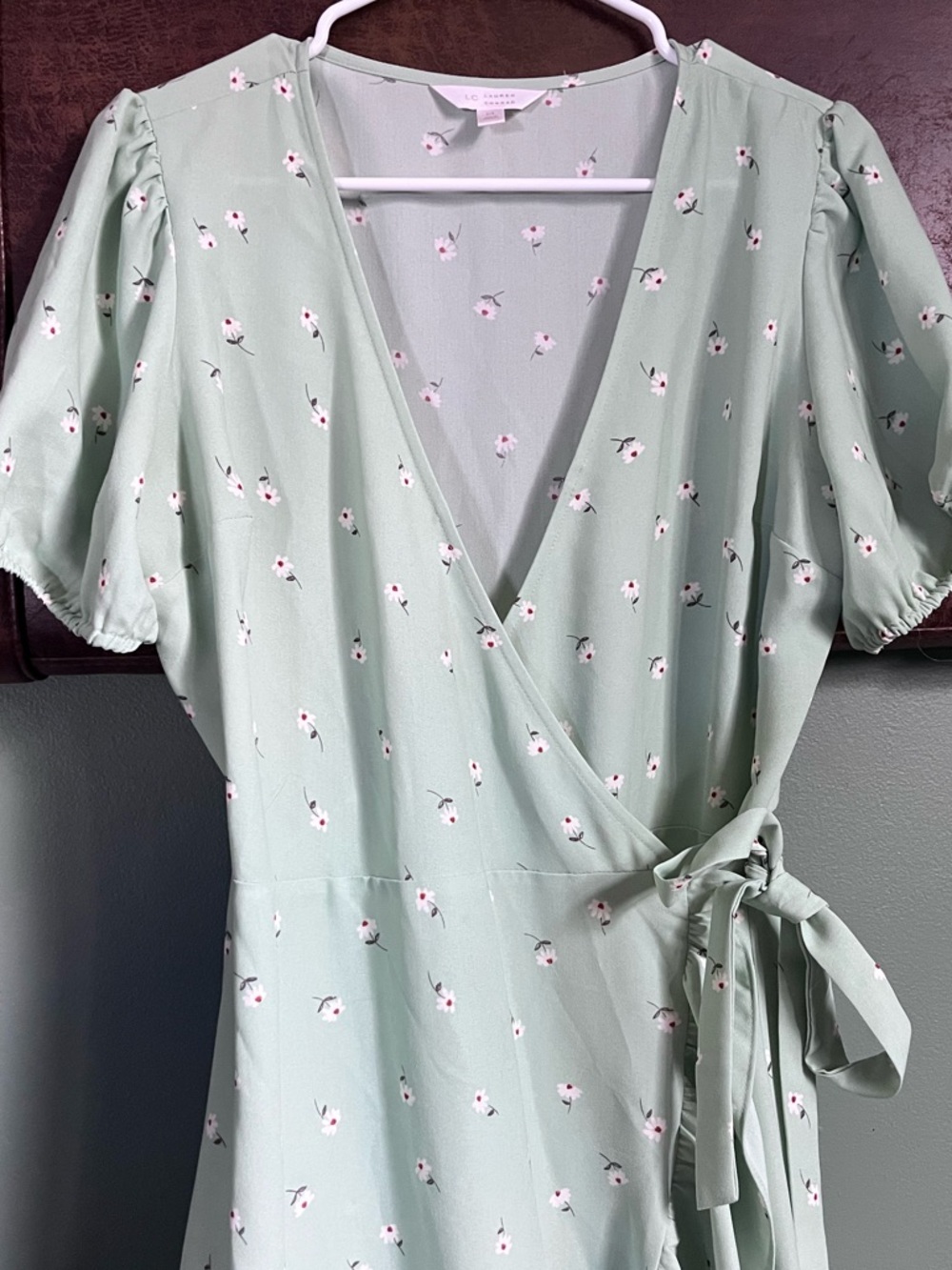 LC Floral Wrap Midi Dress - Picture 2 of 10